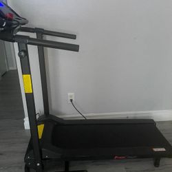 Treadmill Fitness Tracker 