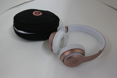 Beats by Dr. Dre Solo3 Wireless Rose Gold On Ear Headphones