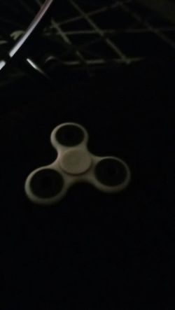 Fidget spinner blue tooth