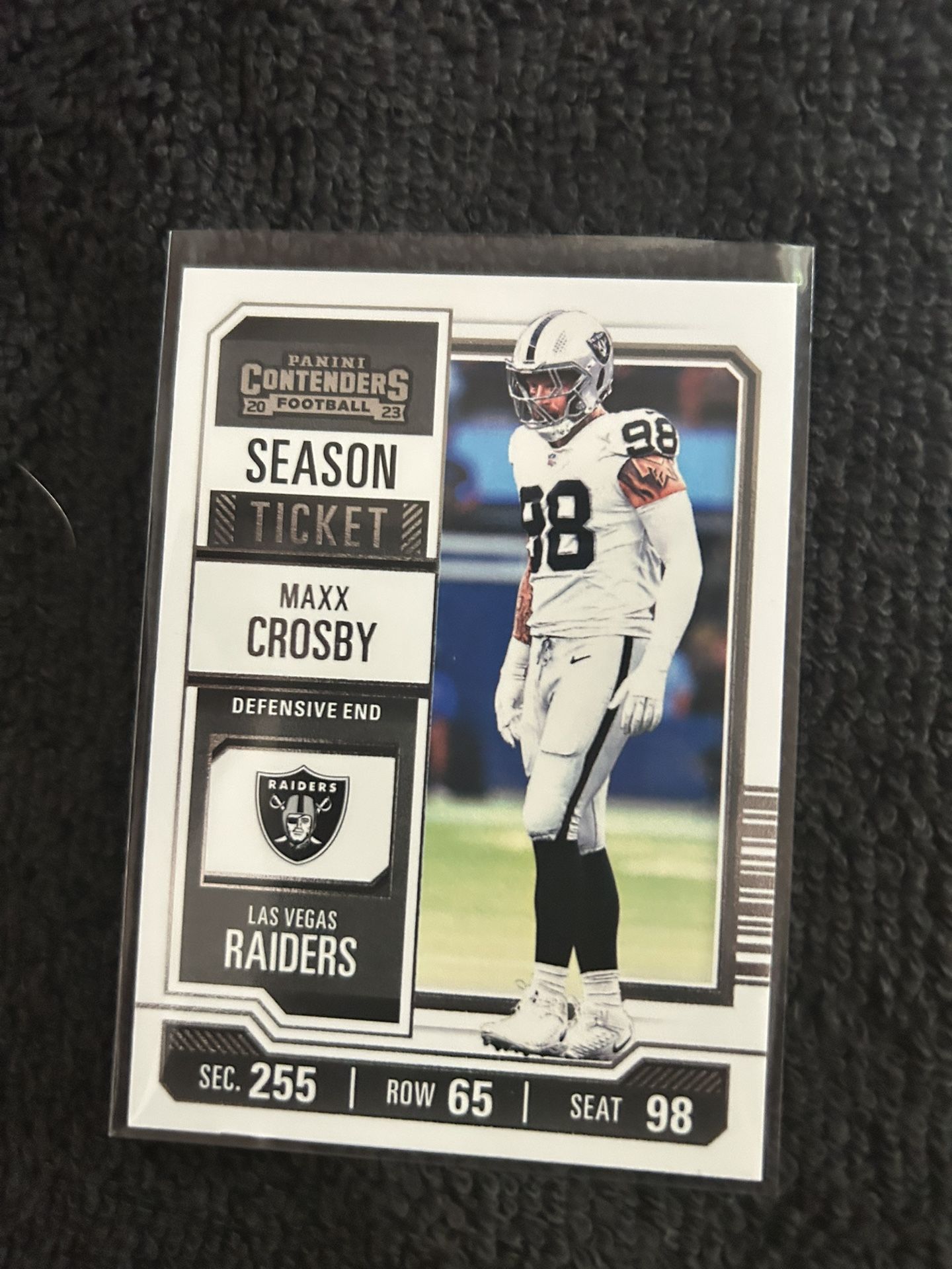 2023 Panini Contenders Maxx Crosby Card