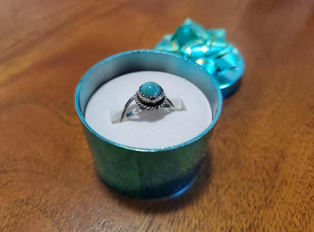 Vintage Southwestern Sterling Silver Turquoise Ring, Size 8