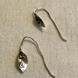 Leaf-shaped Earrings