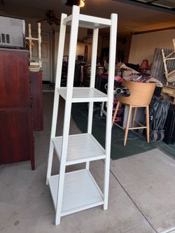 Shelf