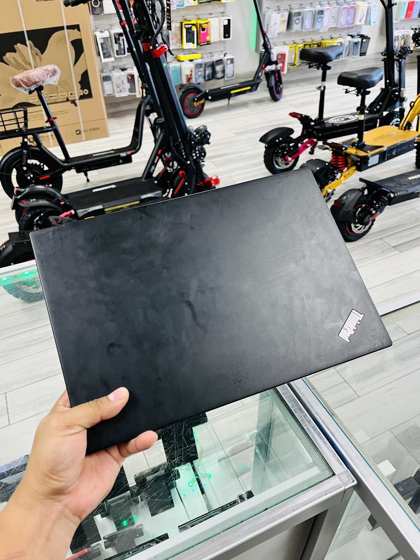 Lenovo Thinkpad X395 | Ryzen 7 Pro 3700u | 1TB SSD | 16GB Ram (Financing Available)