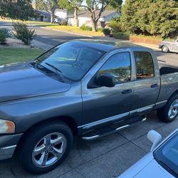 2005 Dodge Ram 1500 Hemi Laramie Edition