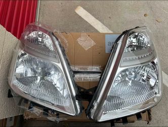 06-09 Toyota Prius Headlights Faros Calaveras Micas Luces Lamps