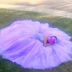 Selling Quinceñera dress