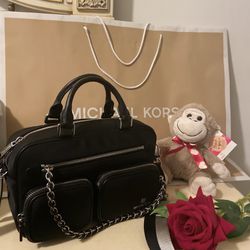 New Michael Kors Large Tote Bag for Sale in Long Beach, CA - OfferUp