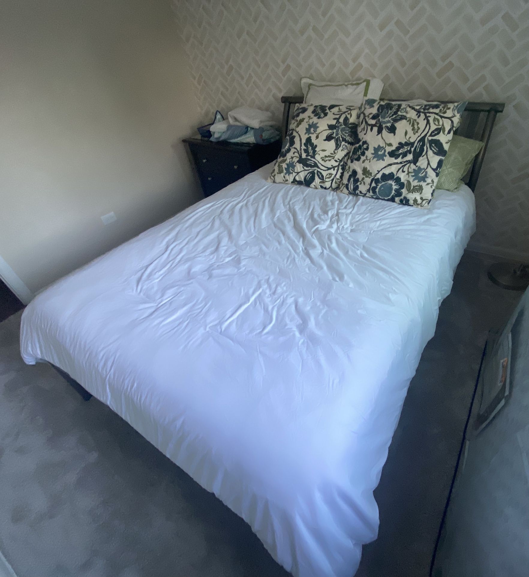 Queen bed Frame
