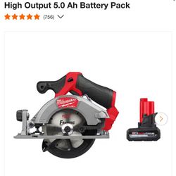 M12 Saw With Battery 
