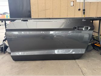 2015 2016 2017 2018 2019 2020 2021 2022 2023 FORD MUSTANG LEFT FRONT DOOR OEM USED