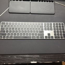 Apple Keyboard USBC
