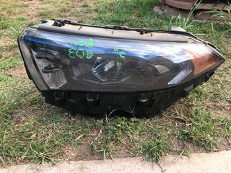 2022-2024 W243 EQB250 EQB300 EQB350 MERCEDES BENZ EQB CLASS LED HEADLIGHT LEFT SIDE OEM READ DESCRIPTION