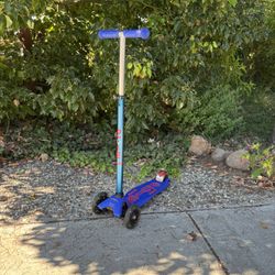 Micro Maxi LED Scooter Blue