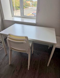Ikea Melltrop table with 3 chairs