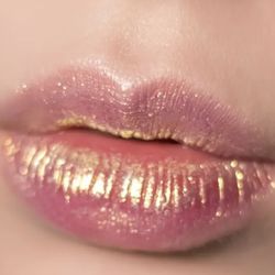 Shinny Lipstick 