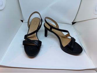NATURALIZER HEELS SIZE 7.5