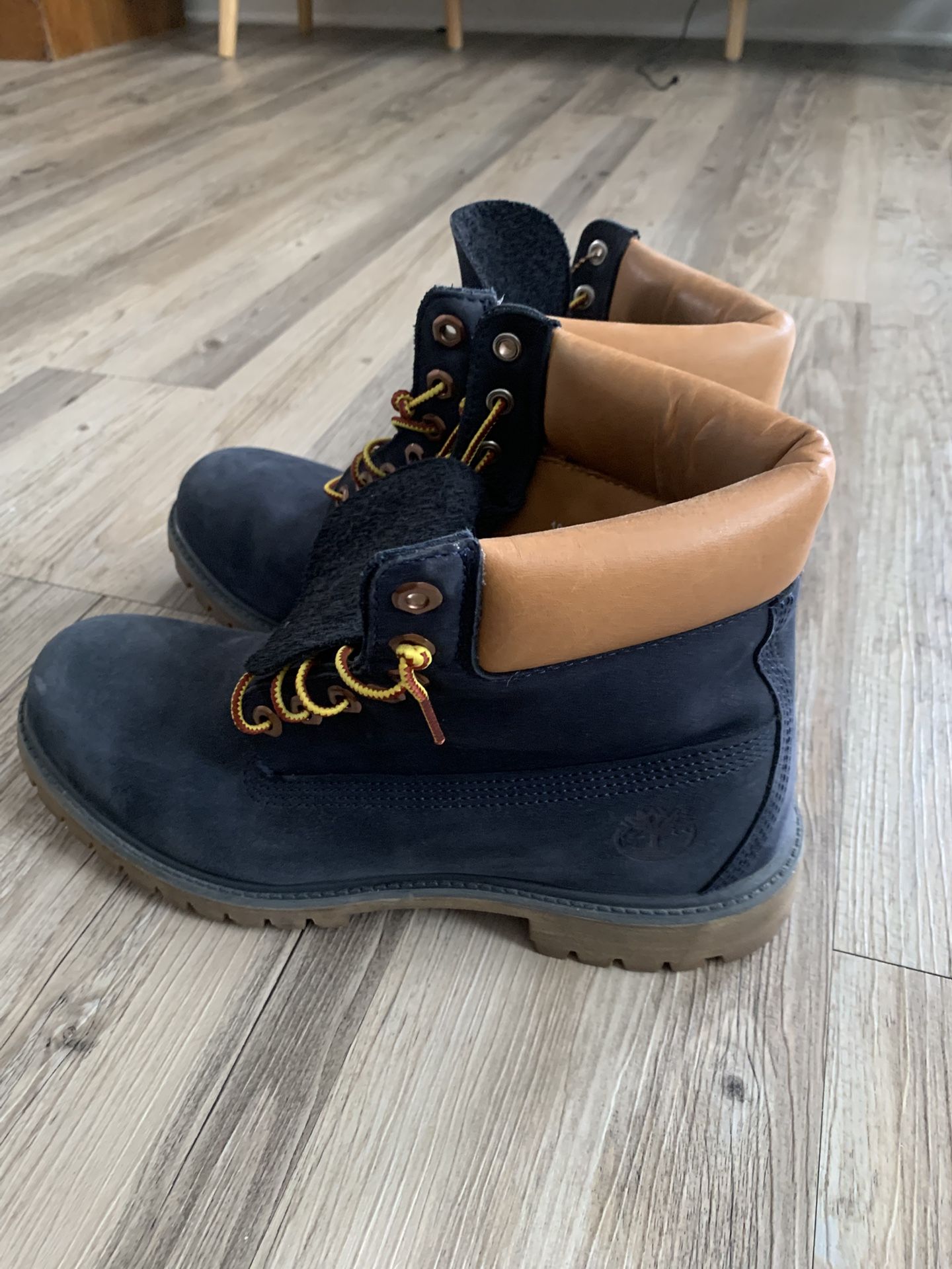 Navy blue Timberlands