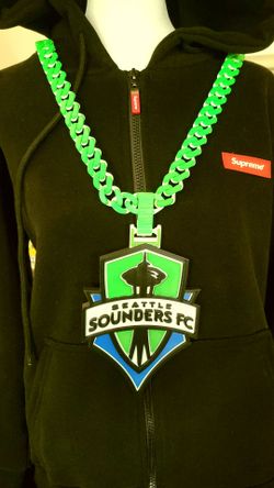 Soccer team hype chain
