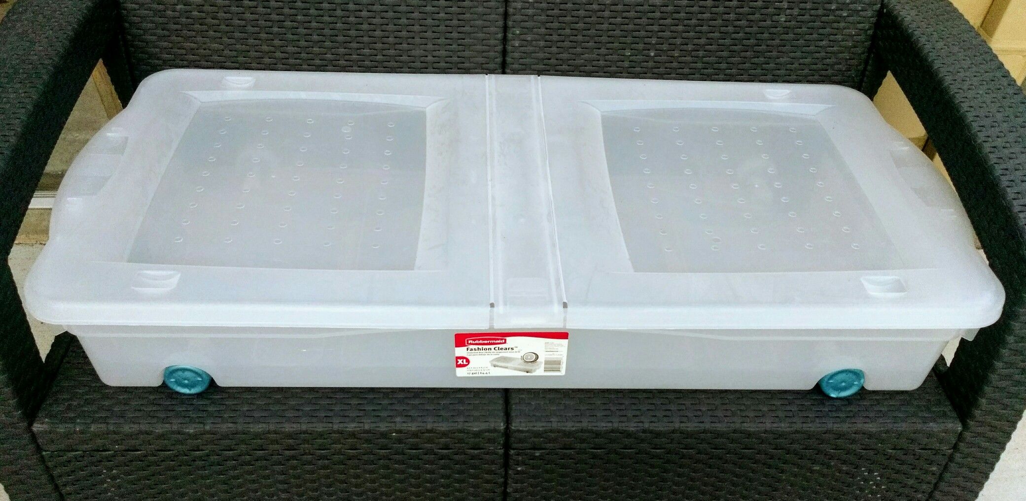 Rubbermaid Under Bed Storage Bin (38x16x9 inches) for Sale in Boise, ID -  OfferUp