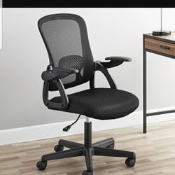 Mainstays Erogamic Office Arm Chair New $30