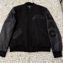 LA Chargers All Black Varsity Jacket Men’s Size Large
