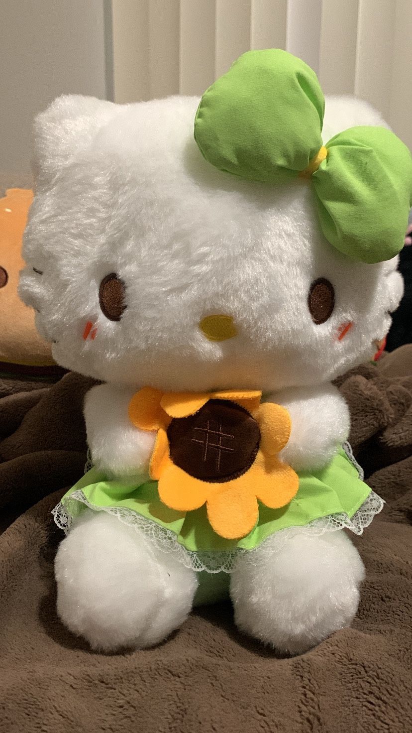 Hello Kitty Sunflower Plushie