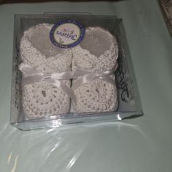 Crochet Baby Set Of Clothing. And Shoes