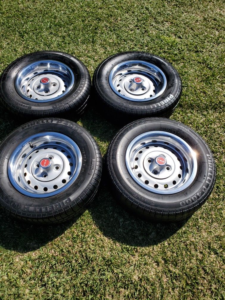 73 Triumph Tr6 Wheels