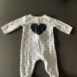 Carter’s Baby Jumpsuit in Blue Hearts and White Polka Dots Design 9 Months Old