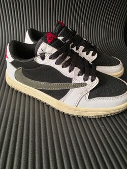 Travis scott nike