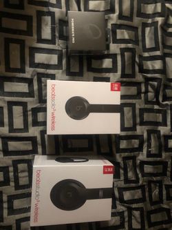 Beats by Dre Solo 3 New SEALED