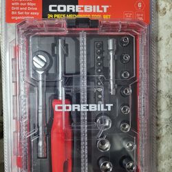 COREBILT  24 PIECES  TOOL SET