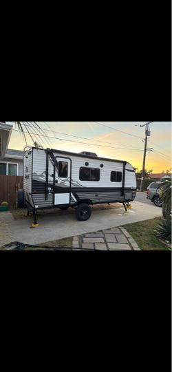 2024 Jayco 195 RB Baja package