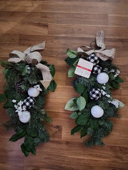 Brand New Holiday Ornament Teardrops