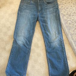Levi Relaxed Fit 36x30 (OJ)