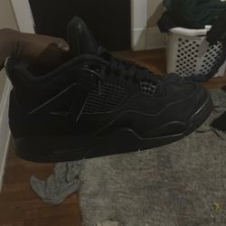 black cat 4s