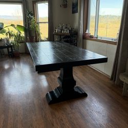 Dining Table With Leaf And 6 Chairs