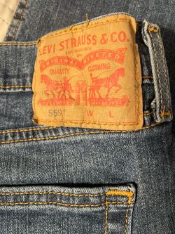 Levi's 550 Medium Wash Denim Jeans