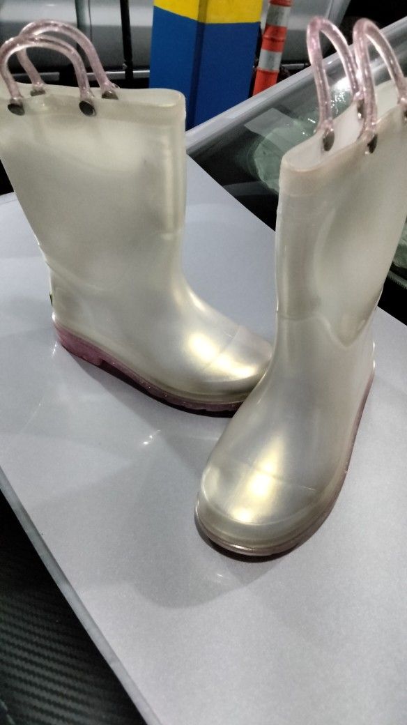 Light Up Rain Boots Size 11 for Little Girls