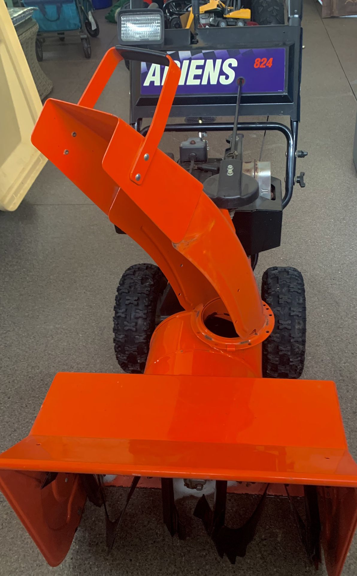 Electric Start Snowblower for Sale in Twin Lakes, WI OfferUp