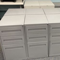 3 Drawer File Cabinet N Pencil Tray 