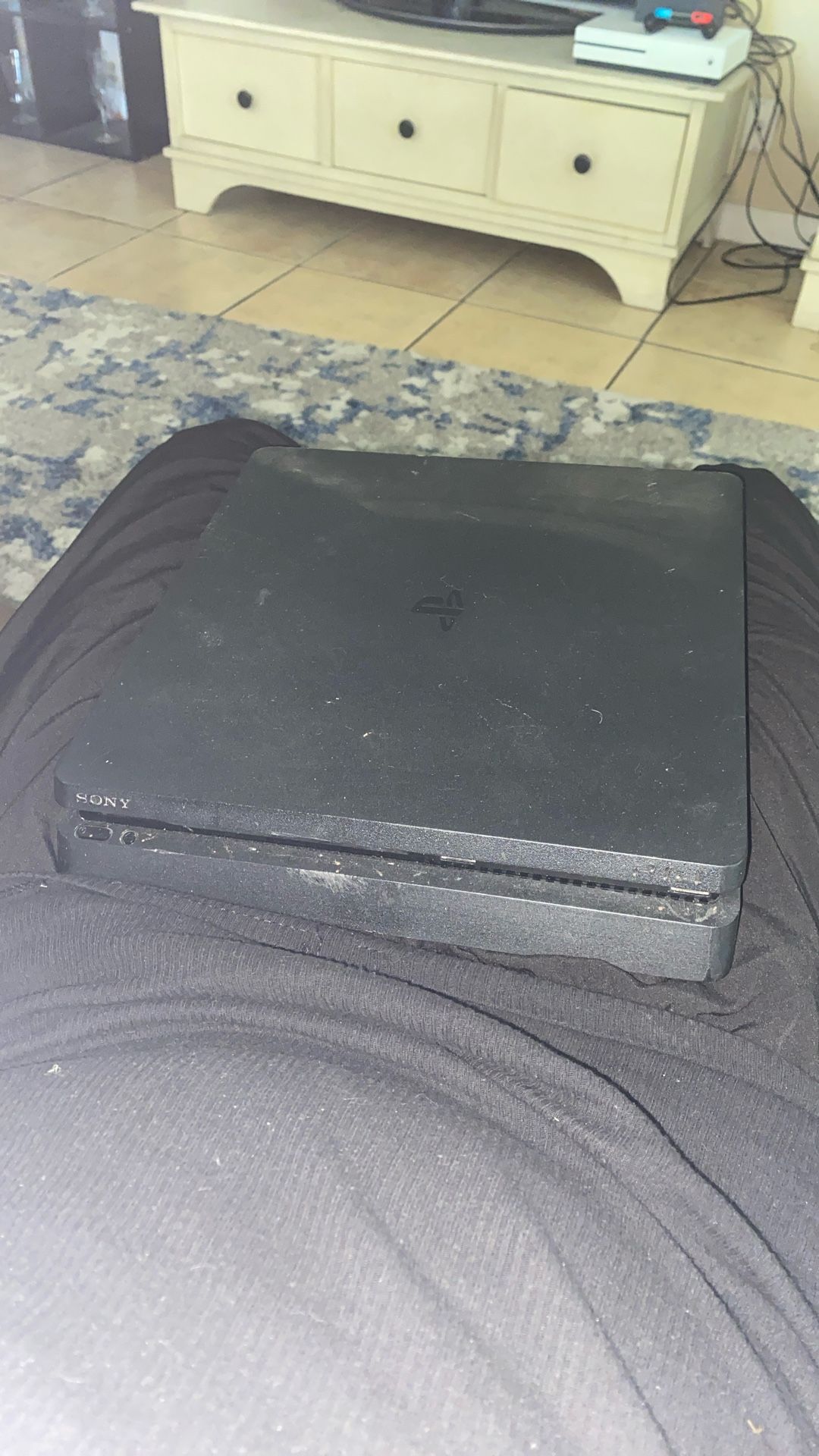 PS4