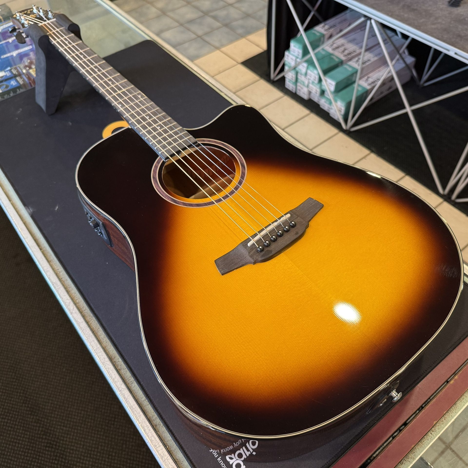 Crafter HD-250CE Brown Sunburst Dreadnaught Acoustic Electric Guitar NEW!