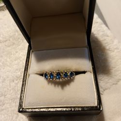 Stunning Sapphire & Diamond Ring