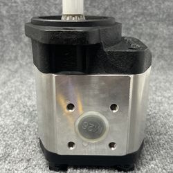 John Deere Tractor Hydraulic Pump