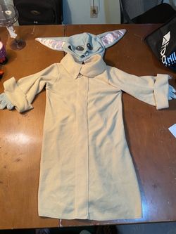 Toddler Yoda Halloween costume