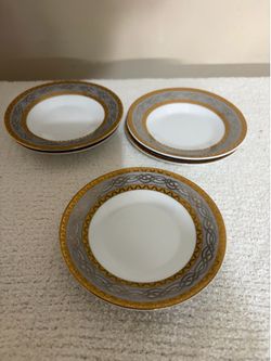 Queen's Luxury Porcelain Coffee Plates 24K Gold Plated JAPAN