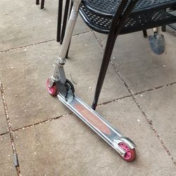 Kids Scooter (Excellent Condition). Only $5