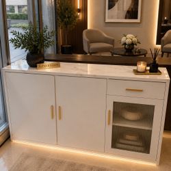 Credenza 